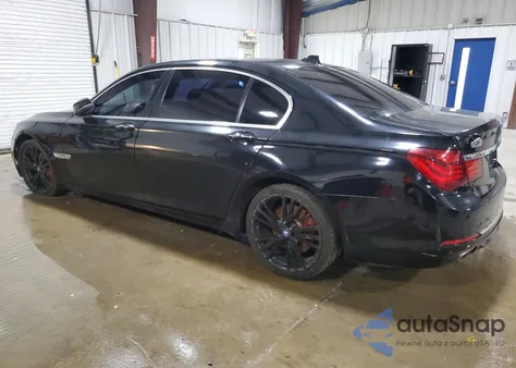 2015 BMW 740 Li из США, поврежденный, VIN WBAYE4C52FD946795